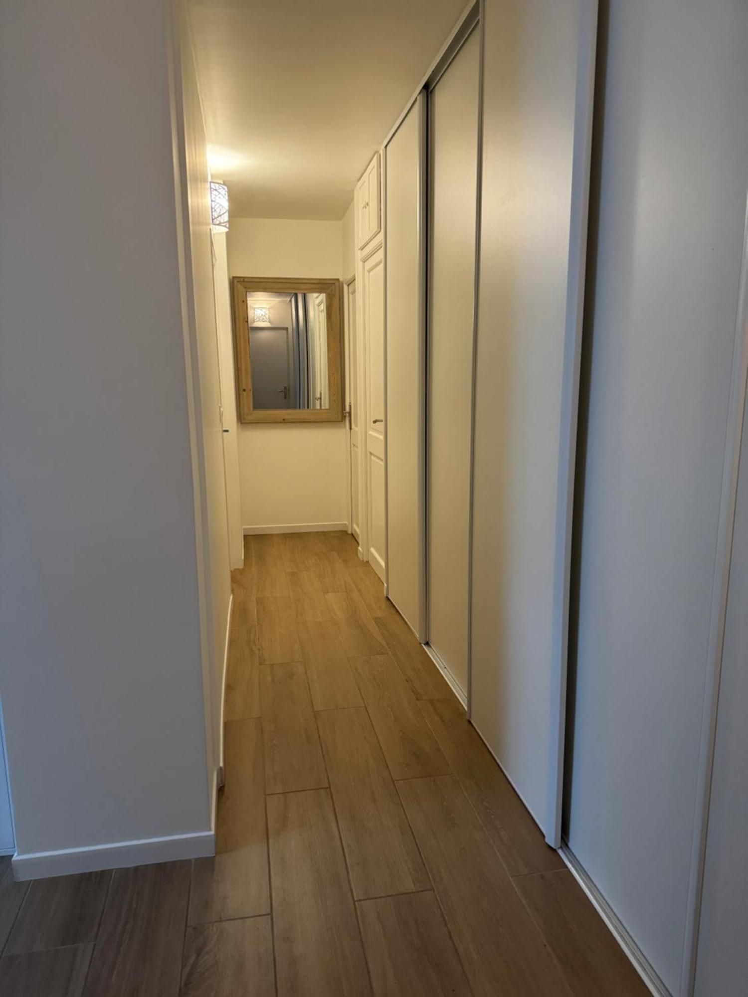 Une Chambre Dans Un Appartement Ablon-sur-Seine Bagian luar foto