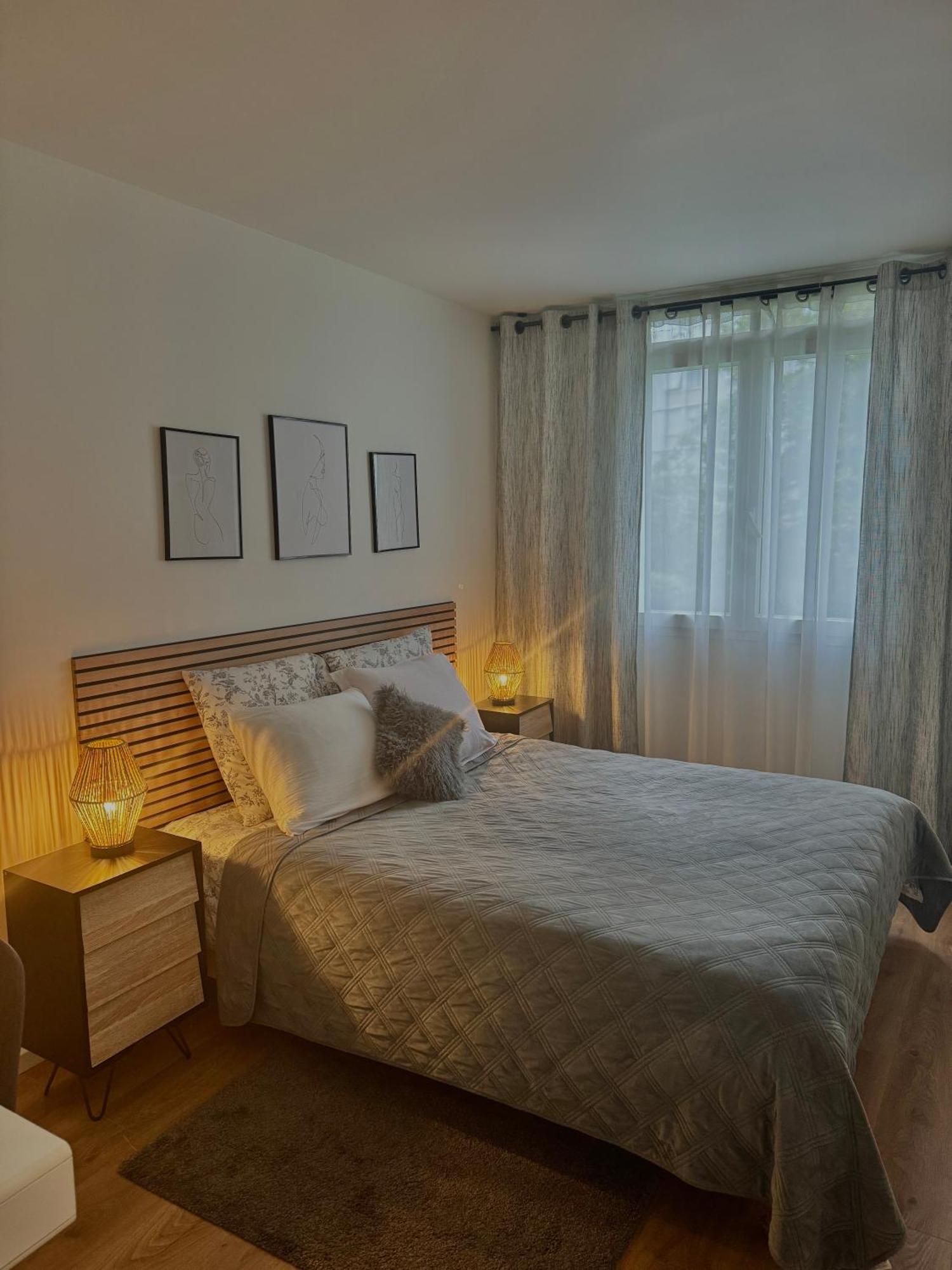 Une Chambre Dans Un Appartement Ablon-sur-Seine Bagian luar foto